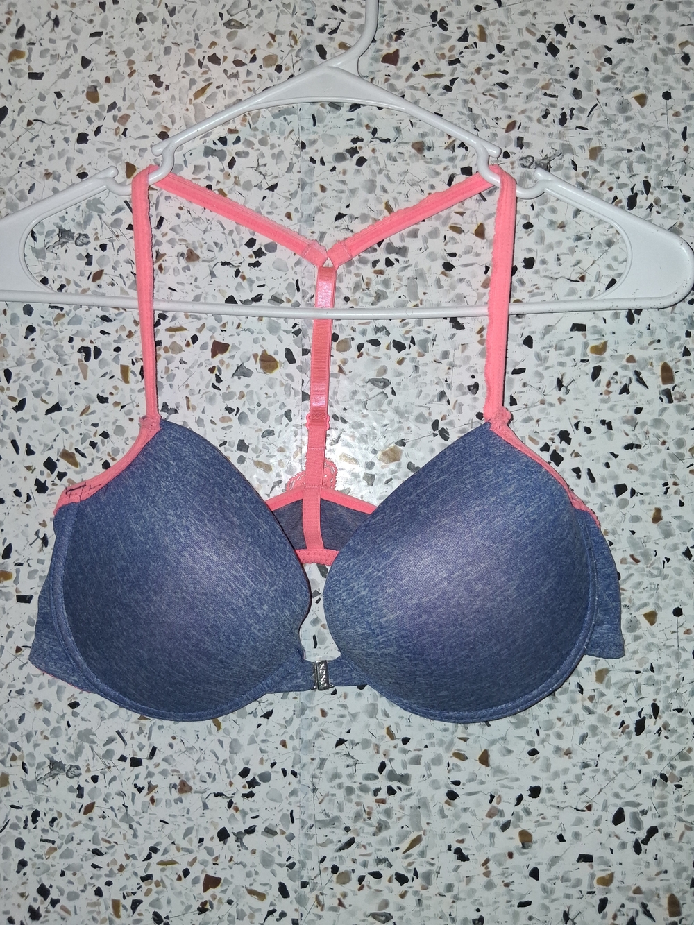 XOXO Tshirt Bra Size 38C Blue\Pink Padded With Wires Front Closure